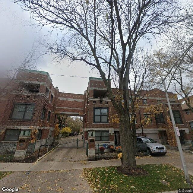 2720 2730 N Greenview Ave